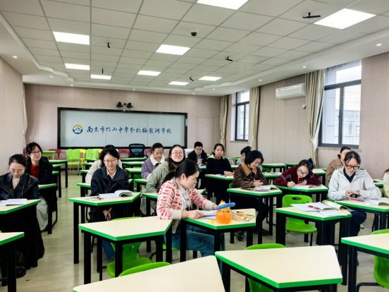 83de537d46c28a60876e4fcf728a73d2